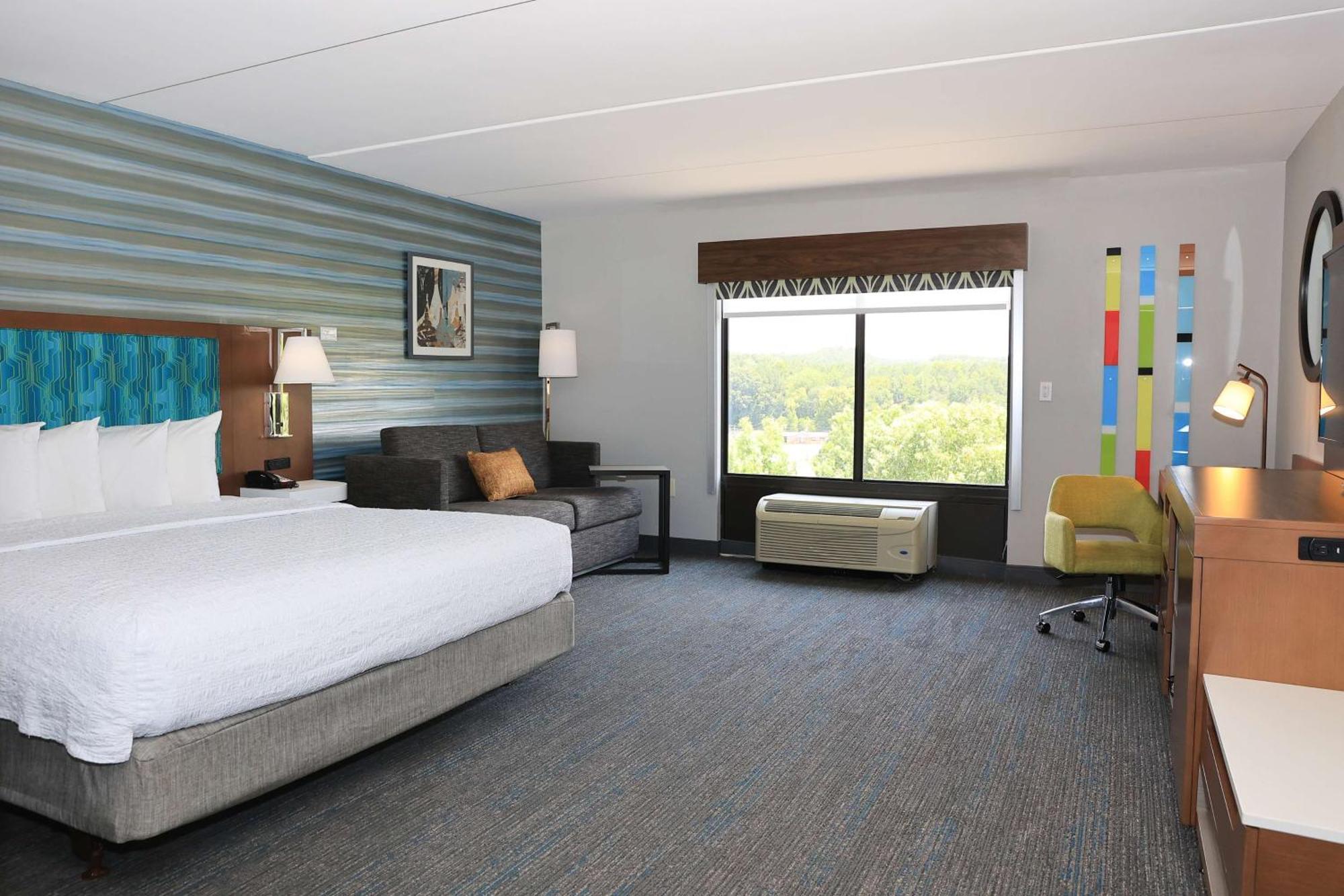 Hampton Inn Atlanta-Canton Exteriör bild